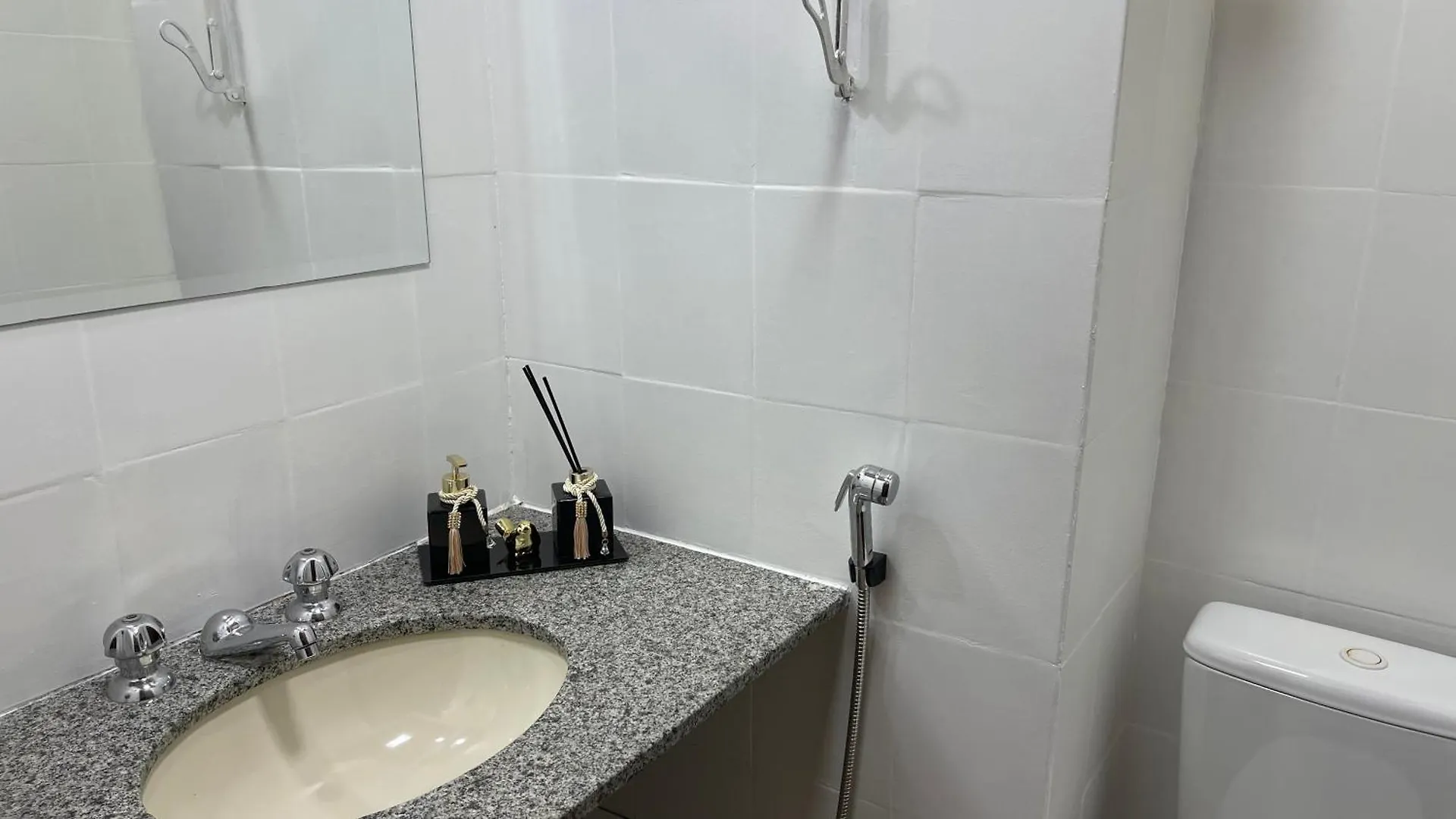 L 11 - Conforto E Otima Localizacao Campos do Jordão Apartamento